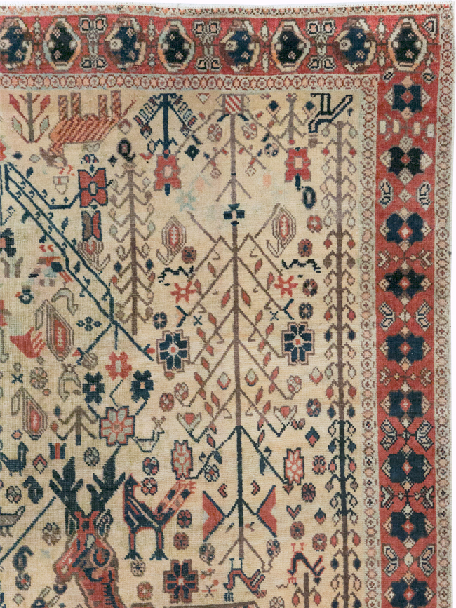 Vintage Persian Qashqai Pictorial Accent Rug, No.29608 - Gss