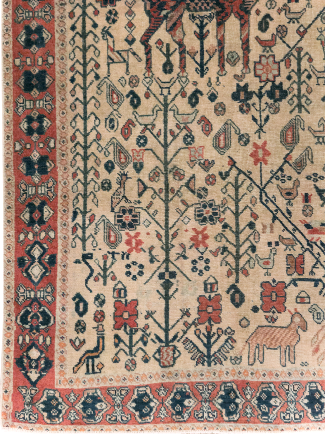 Vintage Persian Qashqai Pictorial Accent Rug, No.29608 - Gss