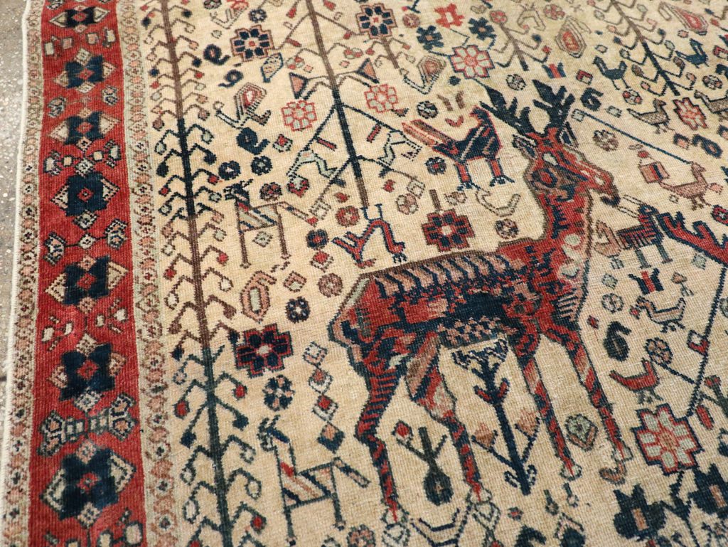 Vintage Persian Qashqai Pictorial Accent Rug, No.29608 - Gss