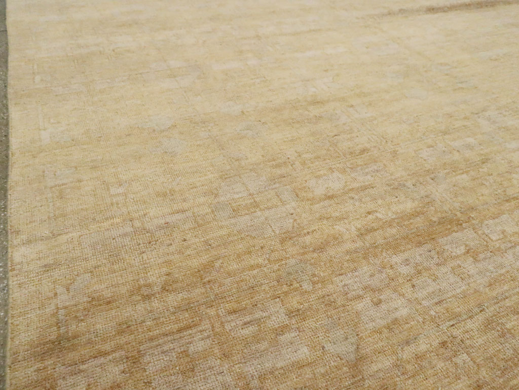 Modern Turkish Anatolian Oversize Carpet, No.29622 - Gss