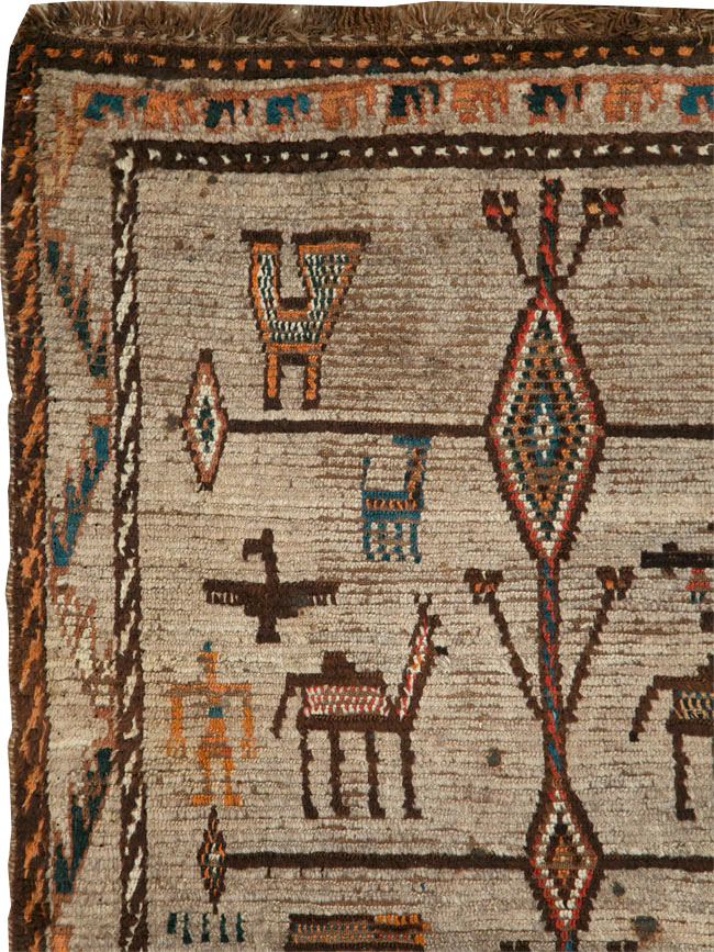 Vintage Persian Gabbeh Pictorial Rug, No.29640 - Gss