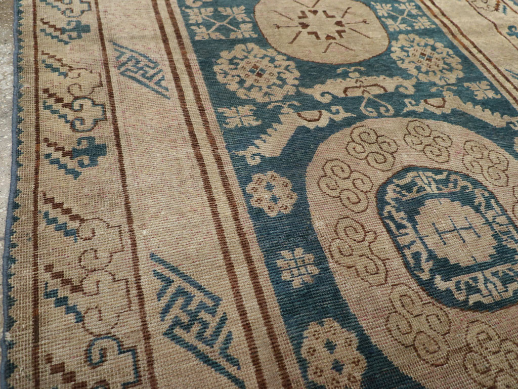 Antique East Turkestan Khotan Gallery Rug, No.29647 - Gss