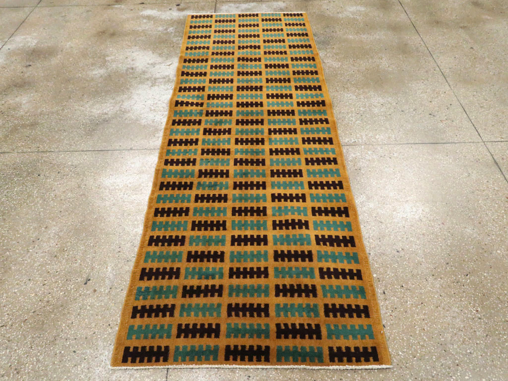 Vintage Turkish Anatolian Runner, No.29660 - Gss