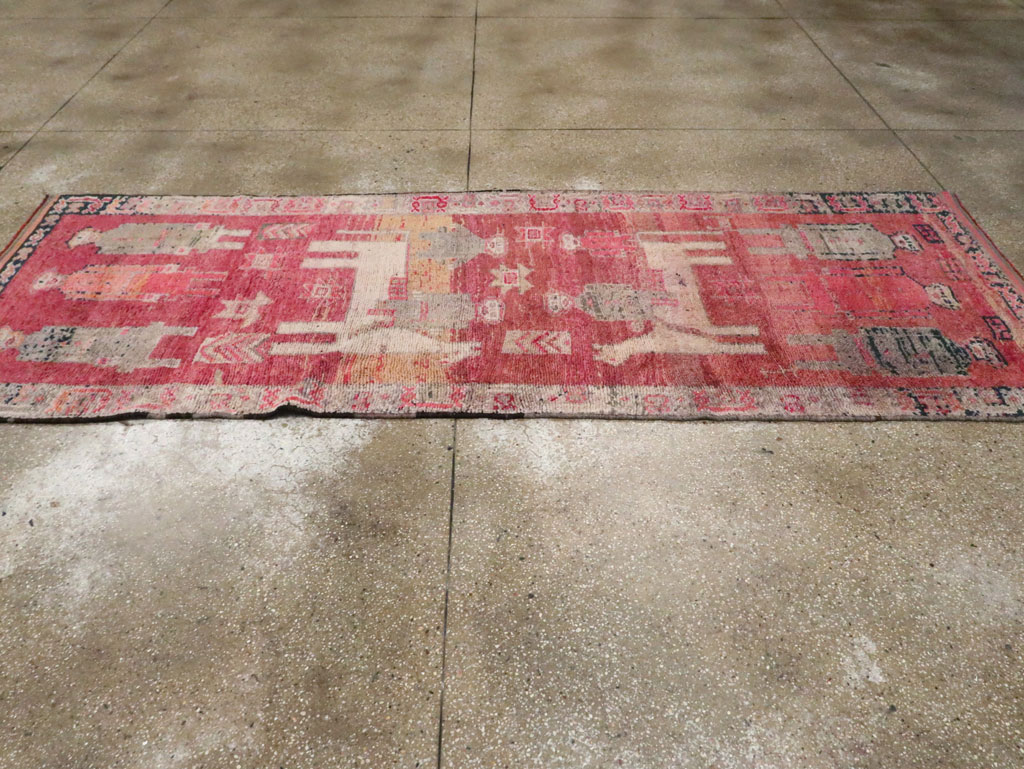 Vintage Turkish Anatolian Pictorial Runner, No.29676 - Gss