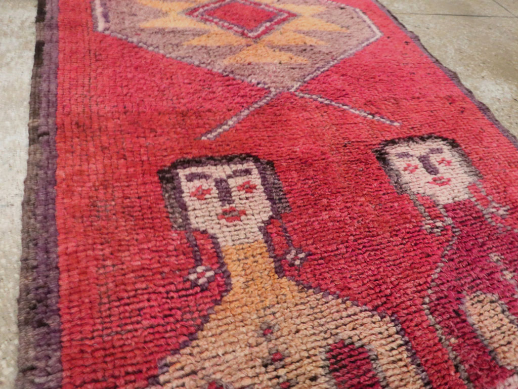 Vintage Turkish Anatolian Pictorial Runner, No.29678 - Gss