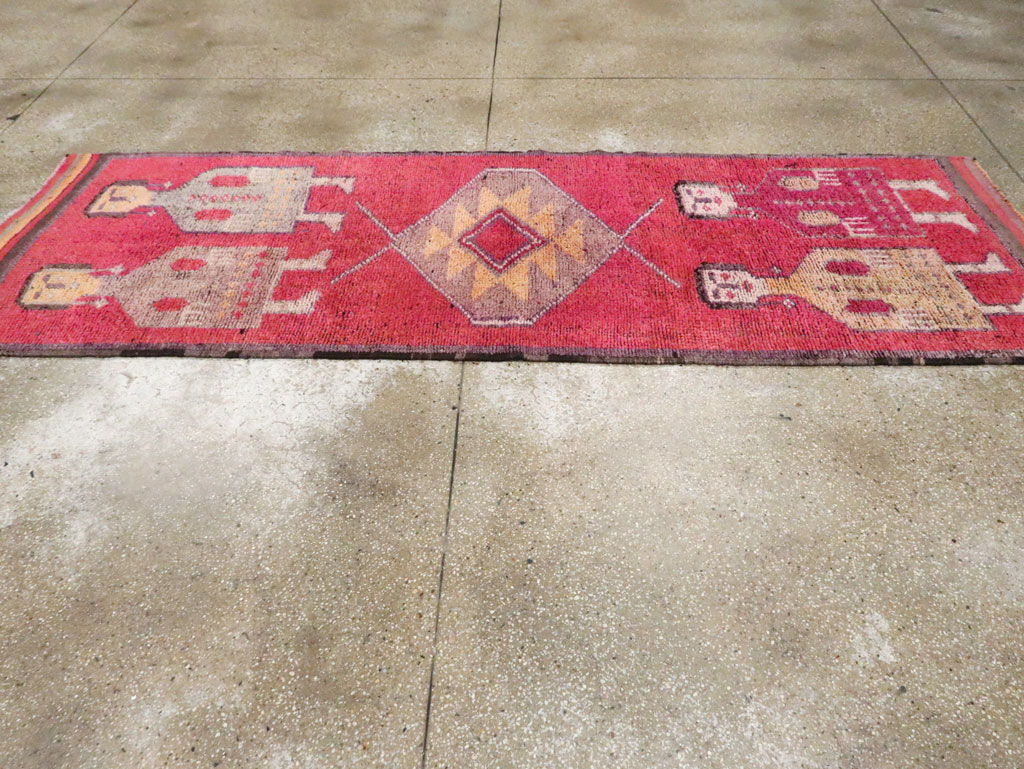 Vintage Turkish Anatolian Pictorial Runner, No.29678 - Gss