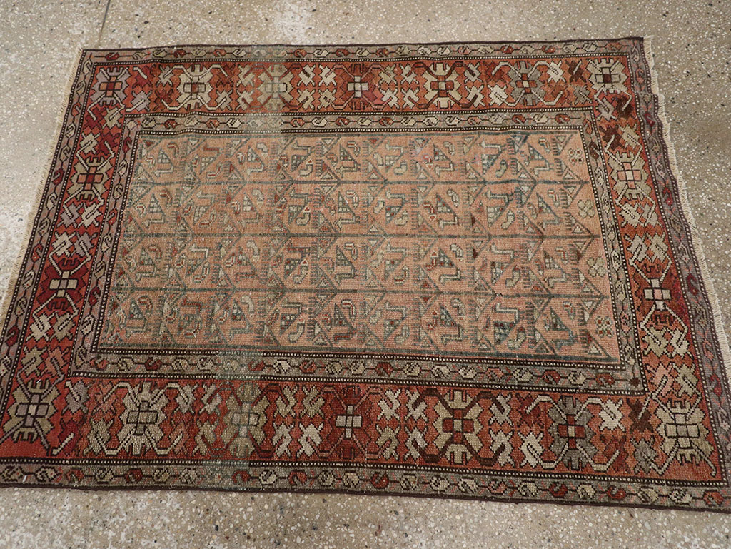 Antique Persian Malayer Throw Rug, No.29682 - Gss