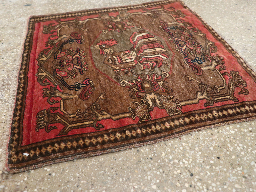 Antique Persian Malayer Pictorial Throw Rug, No.29687 - Gss