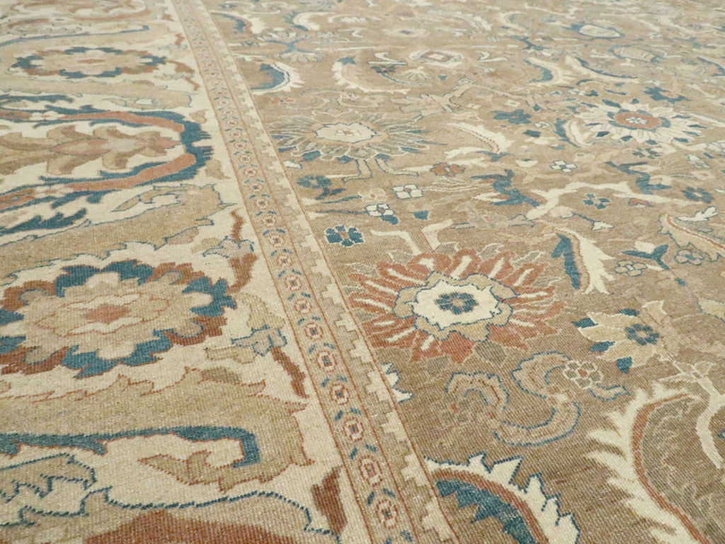 Contemporary Persian Sultanabad Carpet, No.29688 - Gss