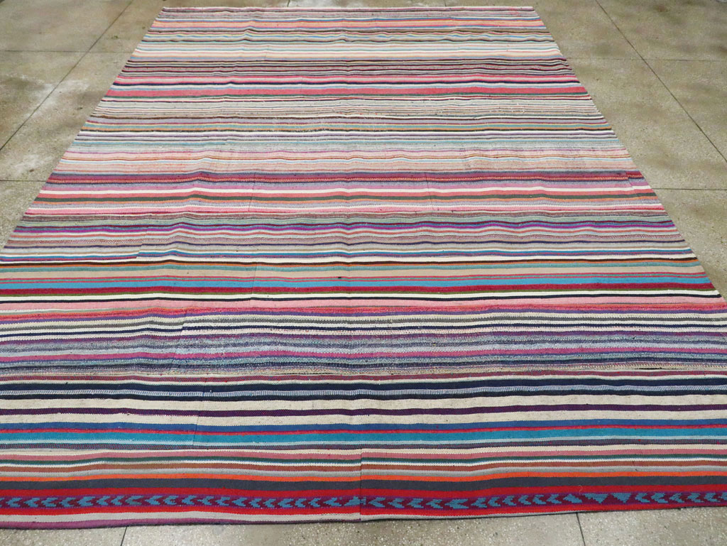 Contemporary Turkish Flatweave Kilim Large Room Size Carpet, No.29690 - Gss