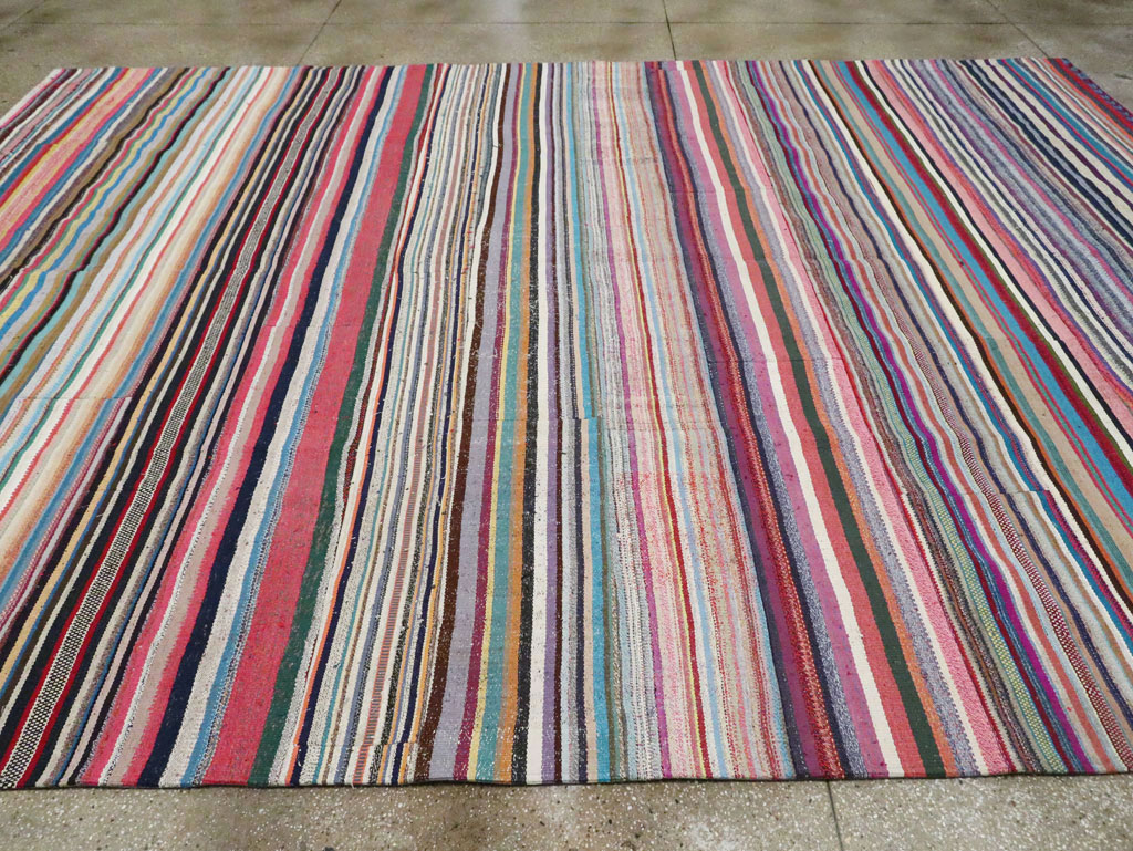 Contemporary Turkish Flatweave Kilim Large Room Size Carpet, No.29690 - Gss