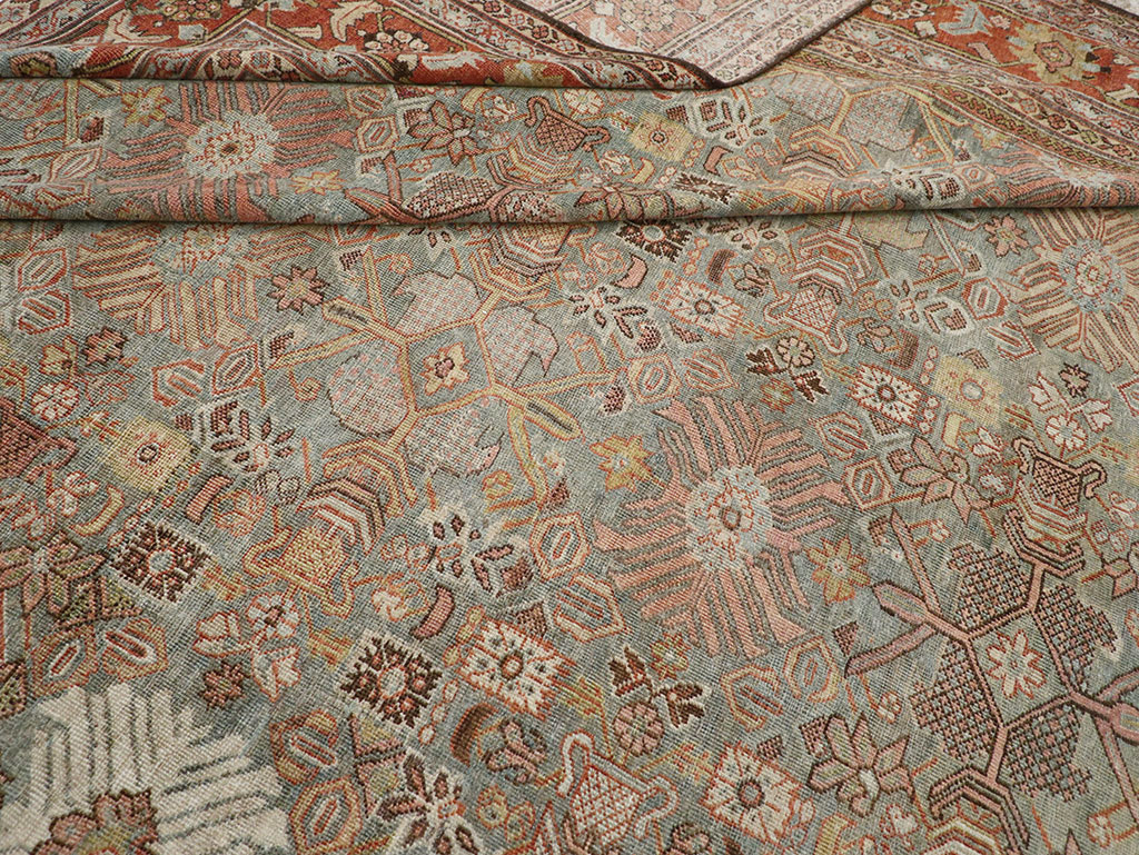 Antique Persian Mahal Carpet, No.29706 - Gss