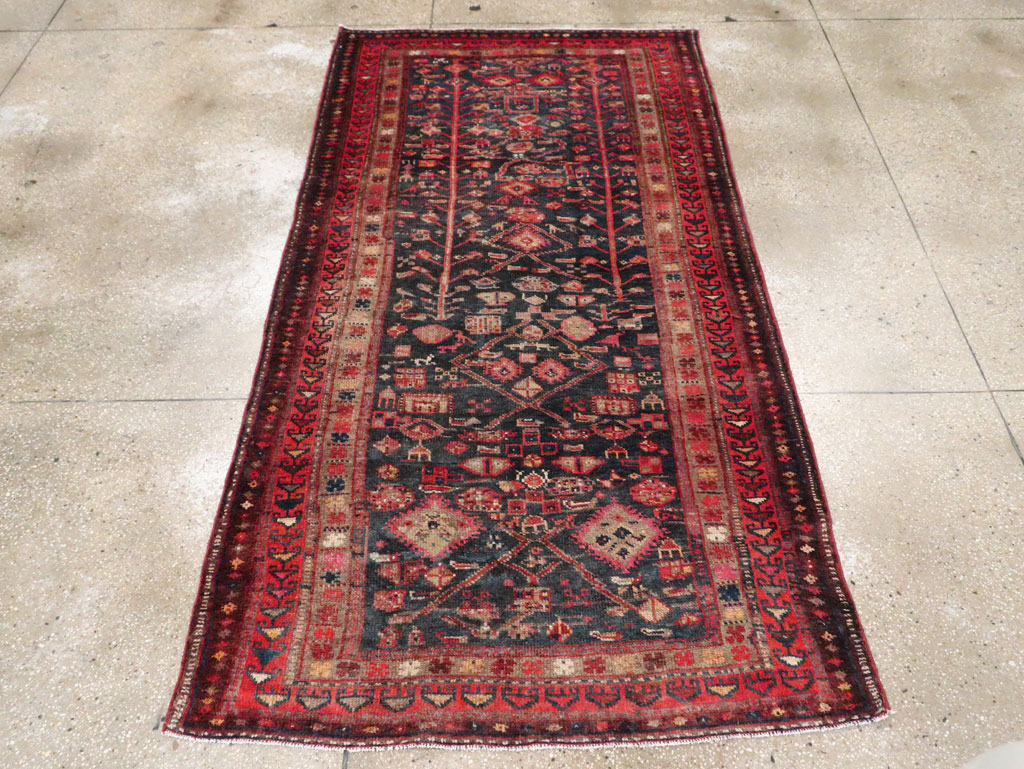 Antique Persian Lori Gallery Rug, No.29714 - Gss
