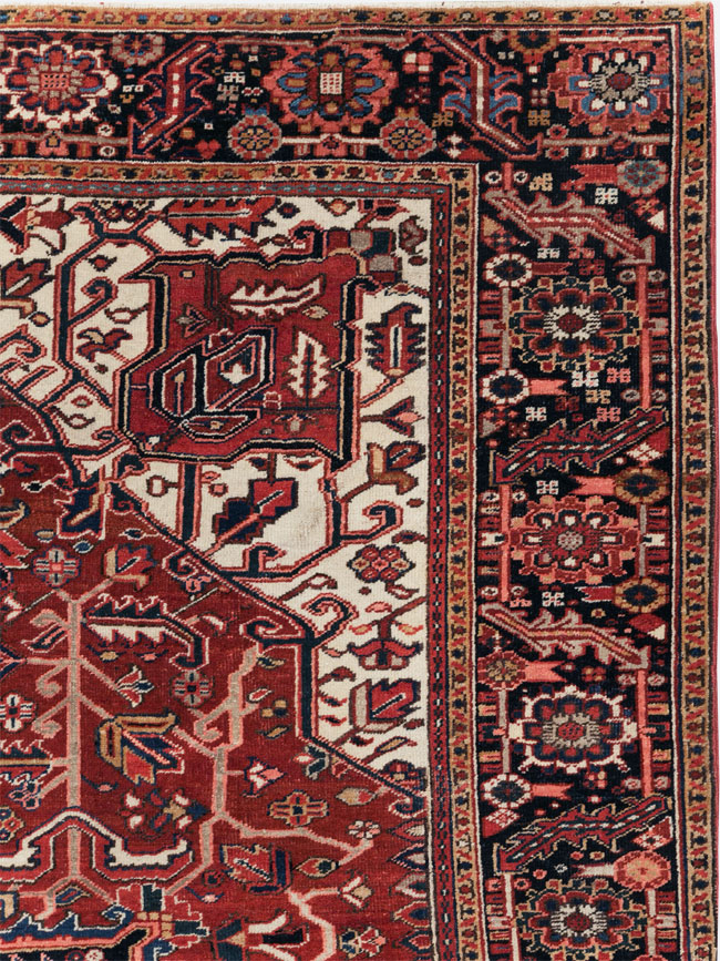 Vintage Persian Heriz Room Size Carpet, No.29742 - Gss