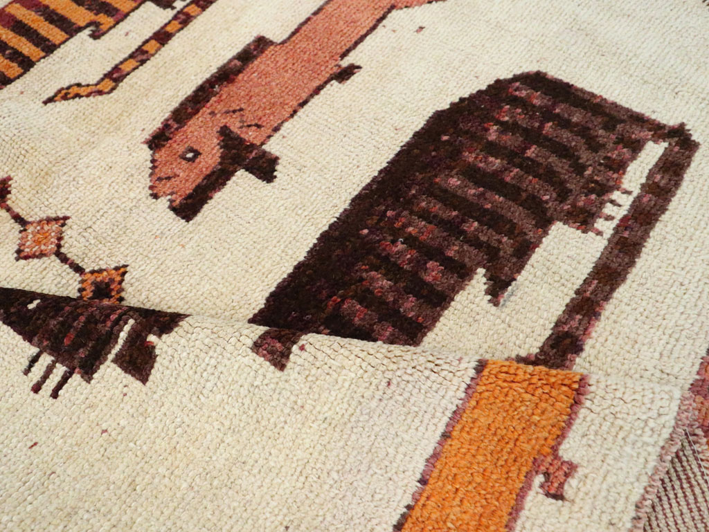 Vintage Persian Bakhtiari Pictorial Accent Rug (Pair: 1 of 2), No.29752 - Gss