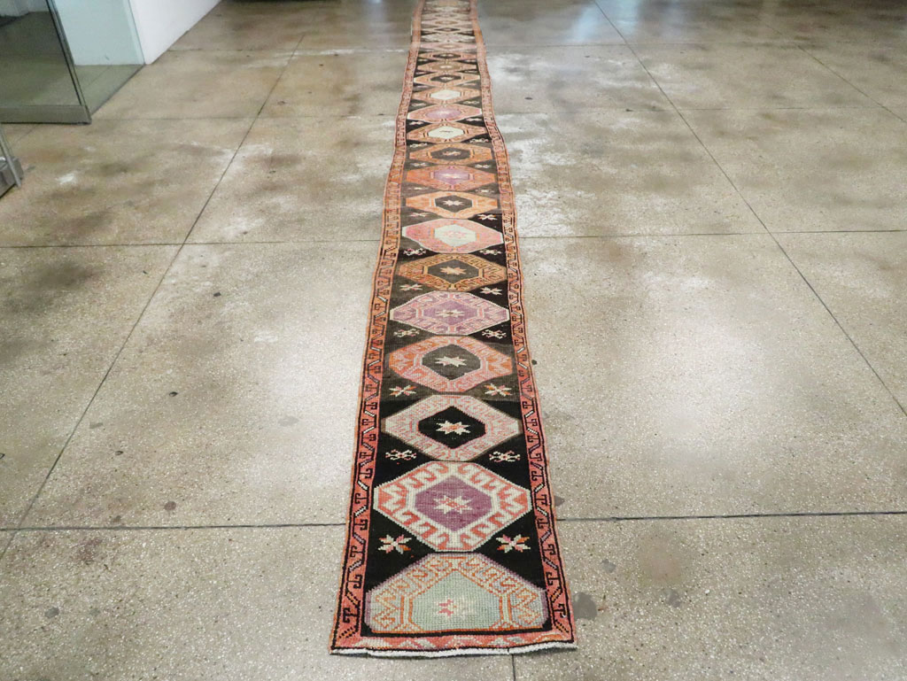 Vintage Anatolian Long Runner, No.29755 - Gss