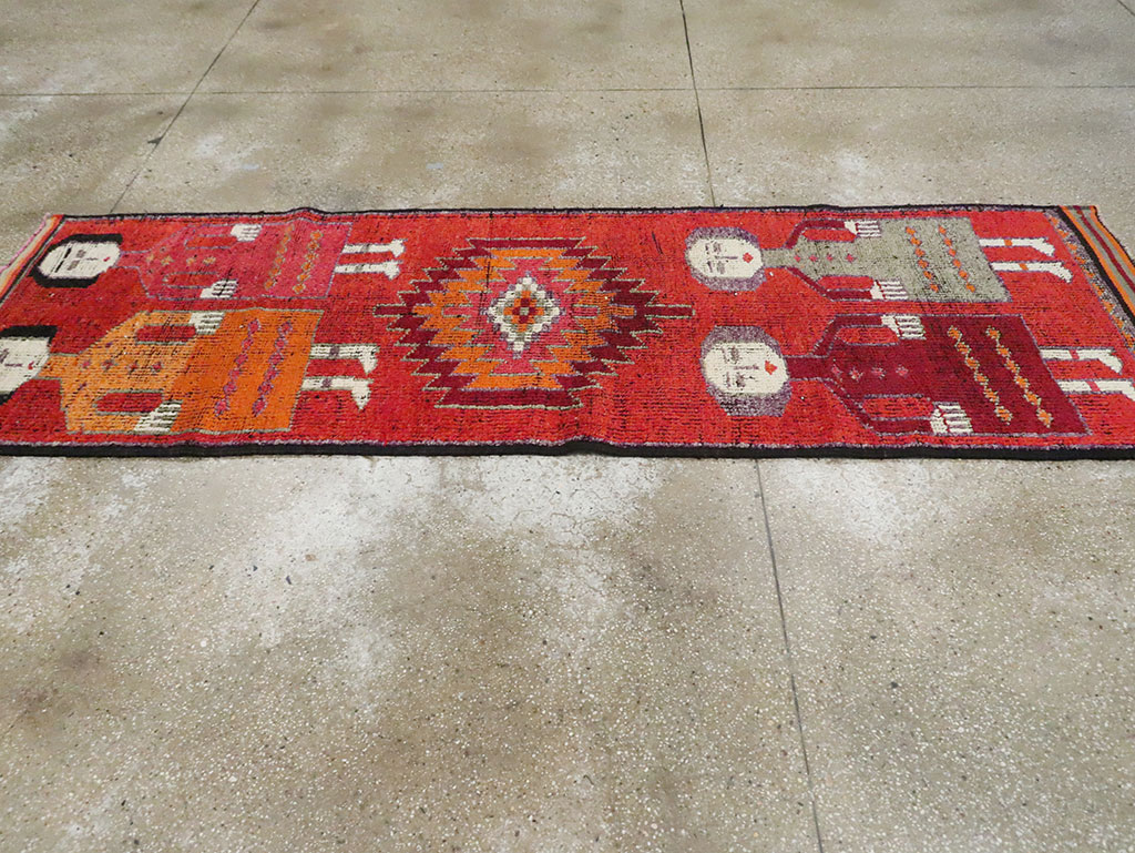 Vintage Turkish Anatolian Pictorial Runner, No.29757 - Gss