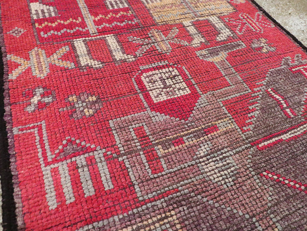 Vintage Turkish Anatolian Pictorial Runner, No.29758 - Gss