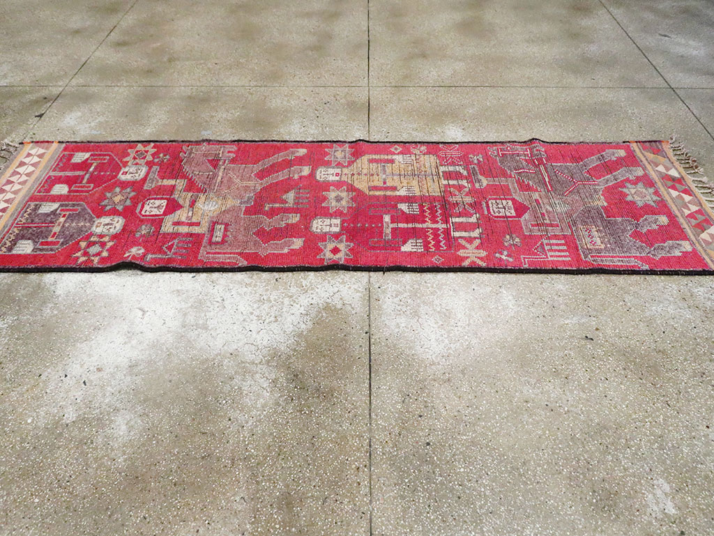 Vintage Turkish Anatolian Pictorial Runner, No.29758 - Gss