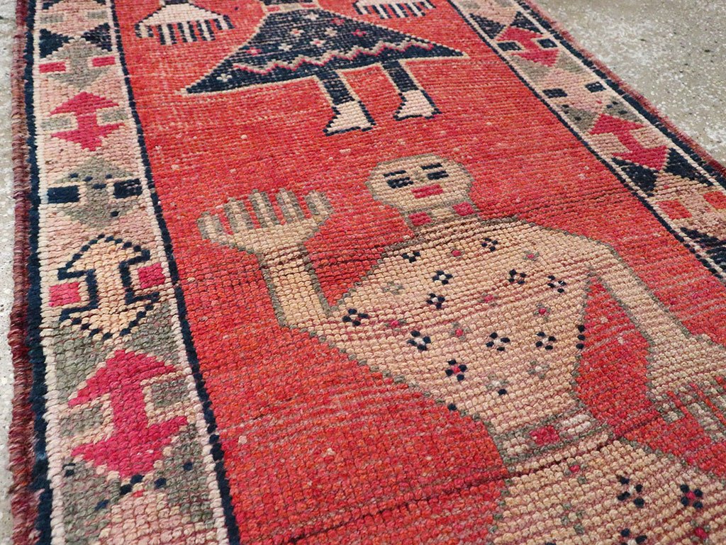 Vintage Turkish Anatolian Pictorial Runner, No.29759 - Gss