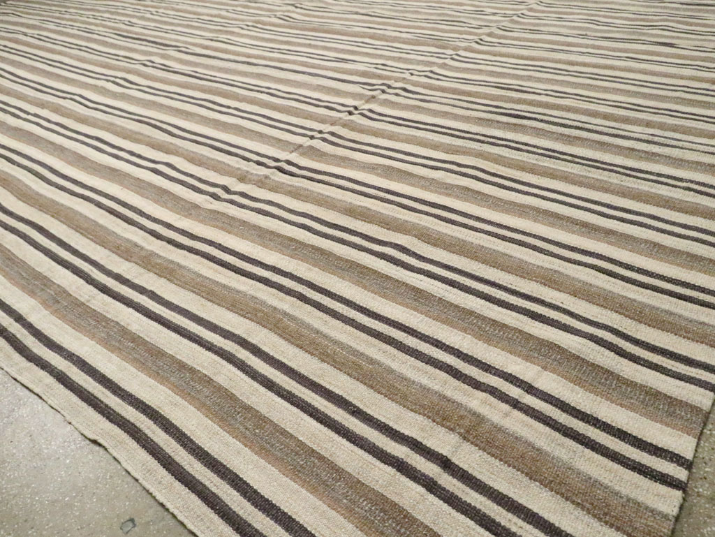 Contemporary Turkish Flatweave Kilim Oversize Carpet, No.29785 - Gss