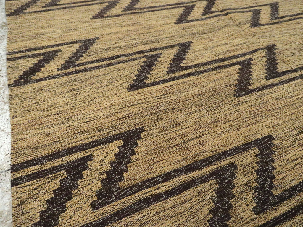 Contemporary Turkish Flatweave Kilim Accent Rug, No.29808 - Gss