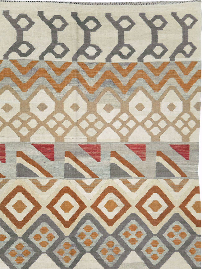 Contemporary Turkish Flatweave Kilim Room Size Carpet, No.29812 - Gss