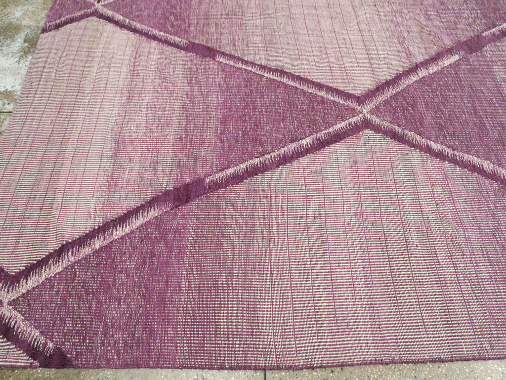 Contemporary Room Size Turkish Flatweave Kilim, No.29816 - Gss