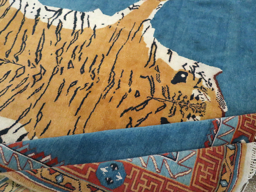 Antique Indian Pictorial Agra Carpet, No.29818 - Gss