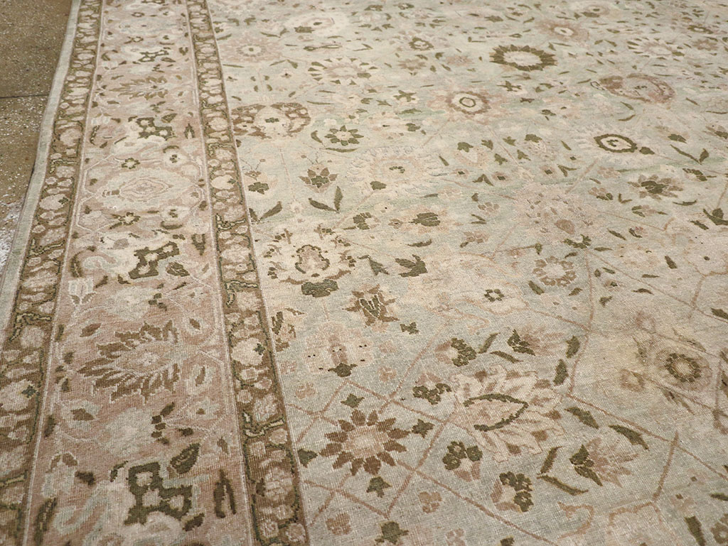 Antique Persian Tabriz Room Size Carpet, No.29819 - Gss