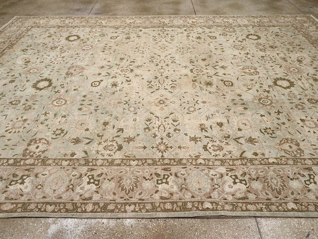 Antique Persian Tabriz Room Size Carpet, No.29819 - Gss