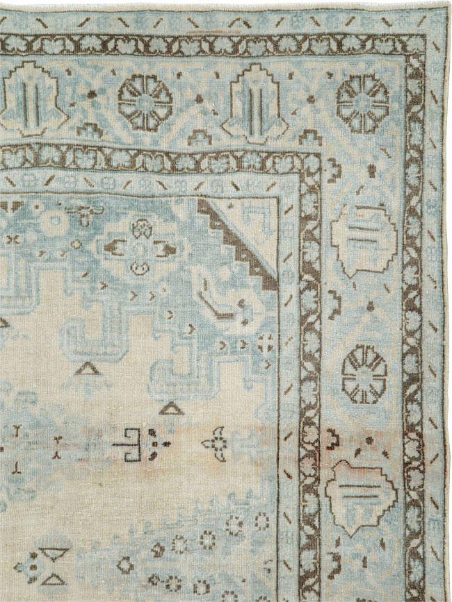 Vintage Persian Veece Accent Carpet, No.29852 - Gss