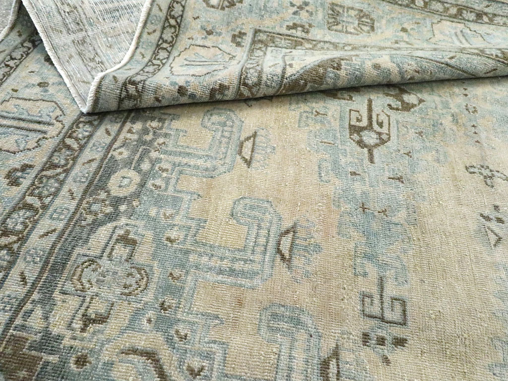 Vintage Persian Veece Accent Carpet, No.29852 - Gss