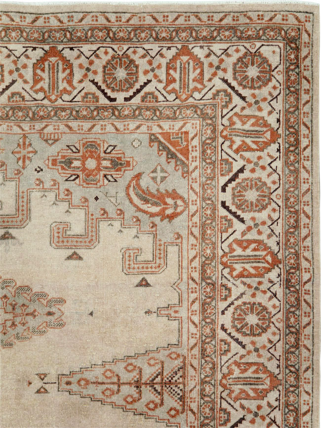 Vintage Persian Veece Carpet, No.29956 - Gss