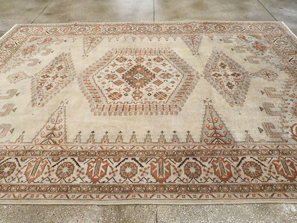 Vintage Persian Veece Carpet, No.29956 - Gss