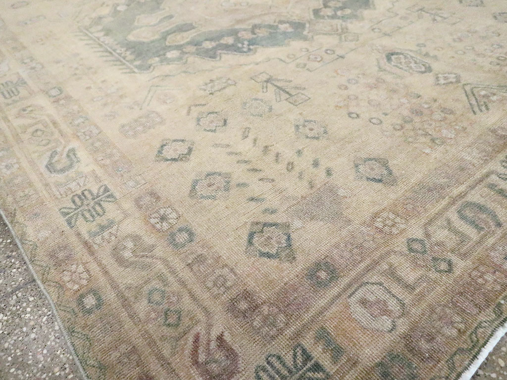 Vintage Persian Shiraz Square Accent Rug, No.30012 - Gss