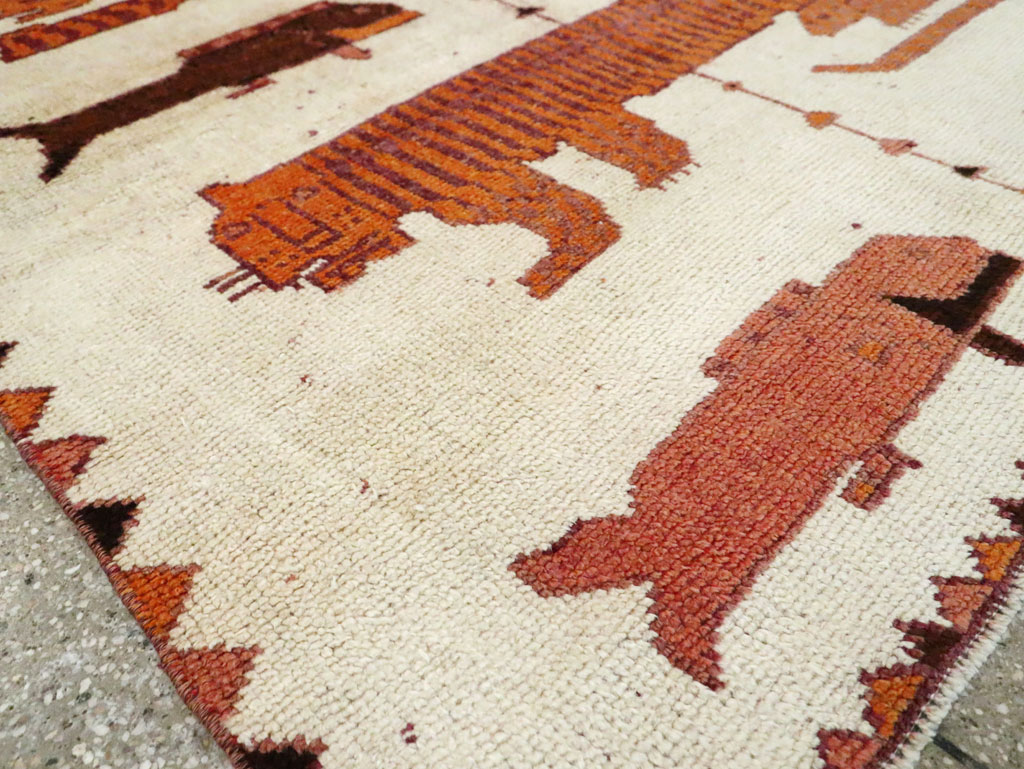 Vintage Persian Bakhtiari Pictorial Accent Rug (Pair: 2 of 2), No.30017 - Gss