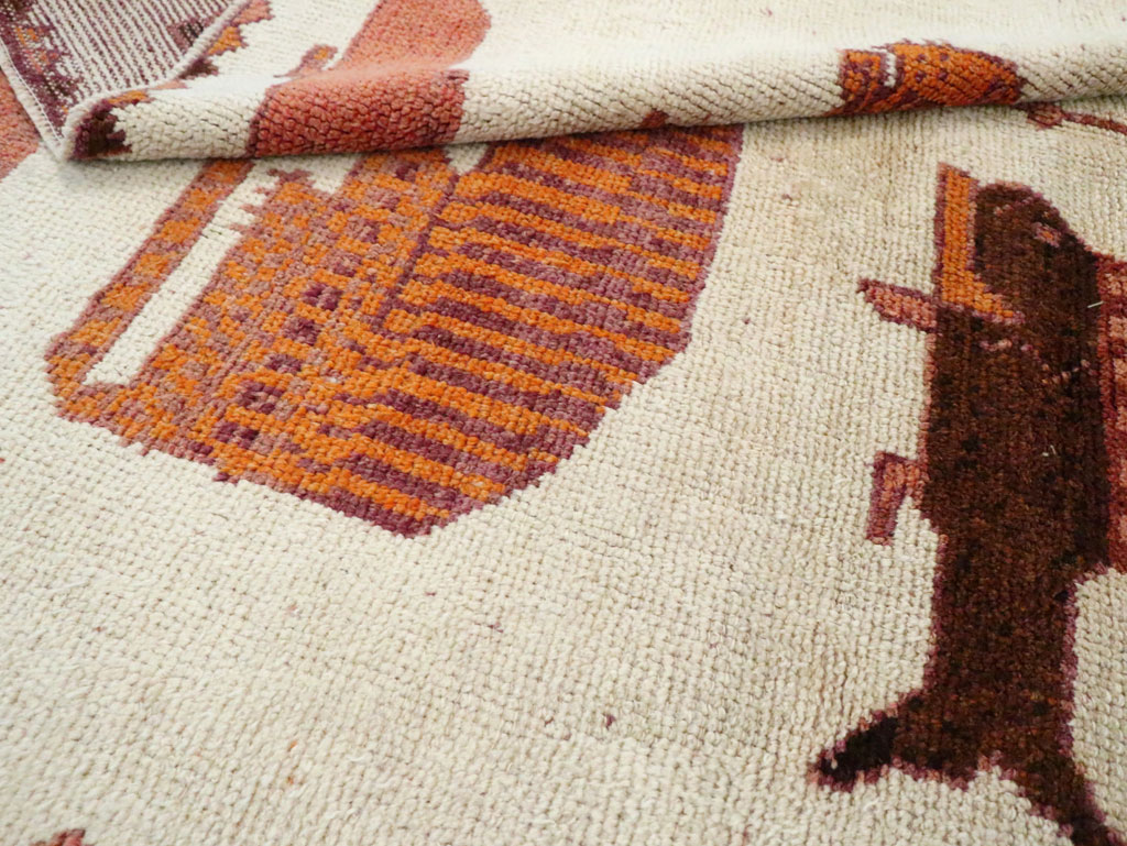 Vintage Persian Bakhtiari Pictorial Accent Rug (Pair: 2 of 2), No.30017 - Gss