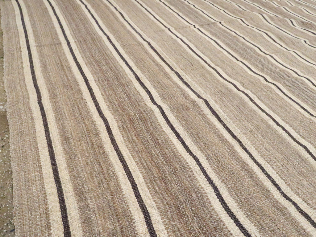 Contemporary Turkish Flatweave Kilim Oversize Carpet, No.30018 - Gss