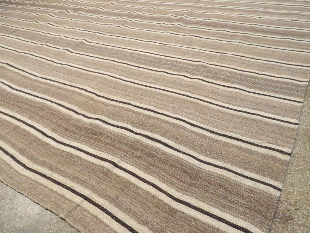 Contemporary Turkish Flatweave Kilim Oversize Carpet, No.30018 - Gss