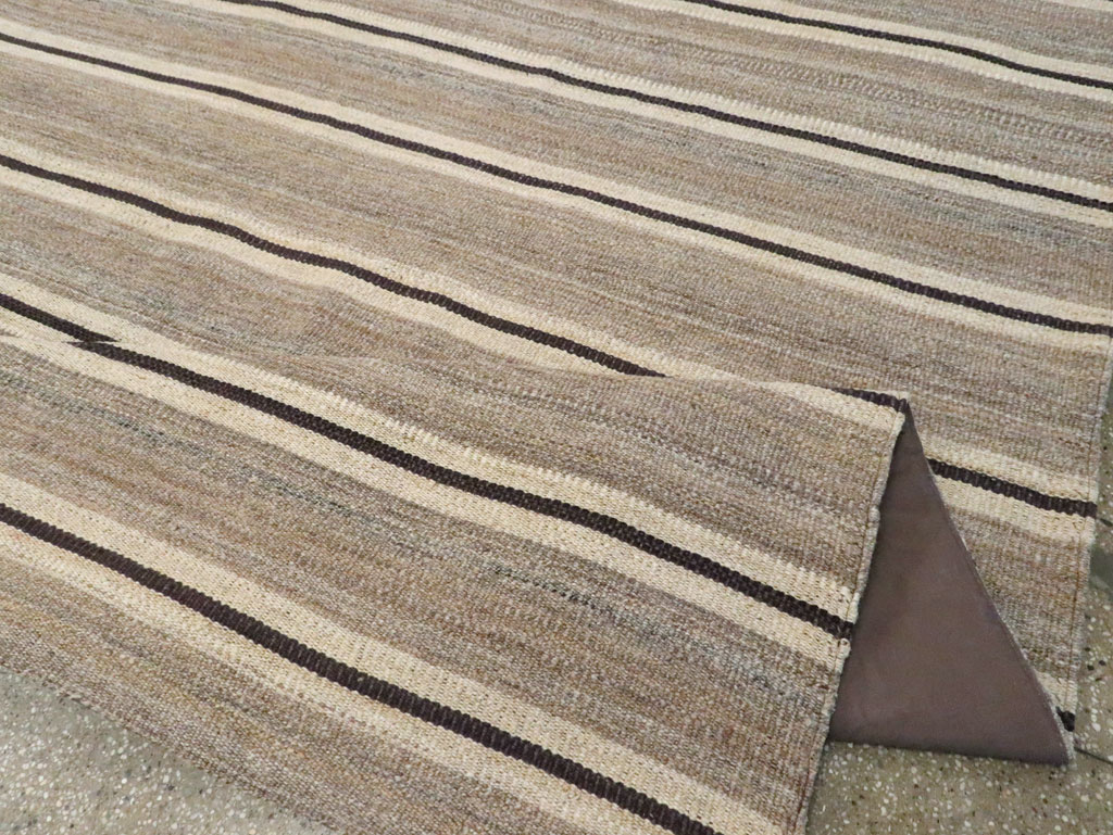 Modern Persian Flatweave Kilim Room Size Carpet, No.30024 - Gss