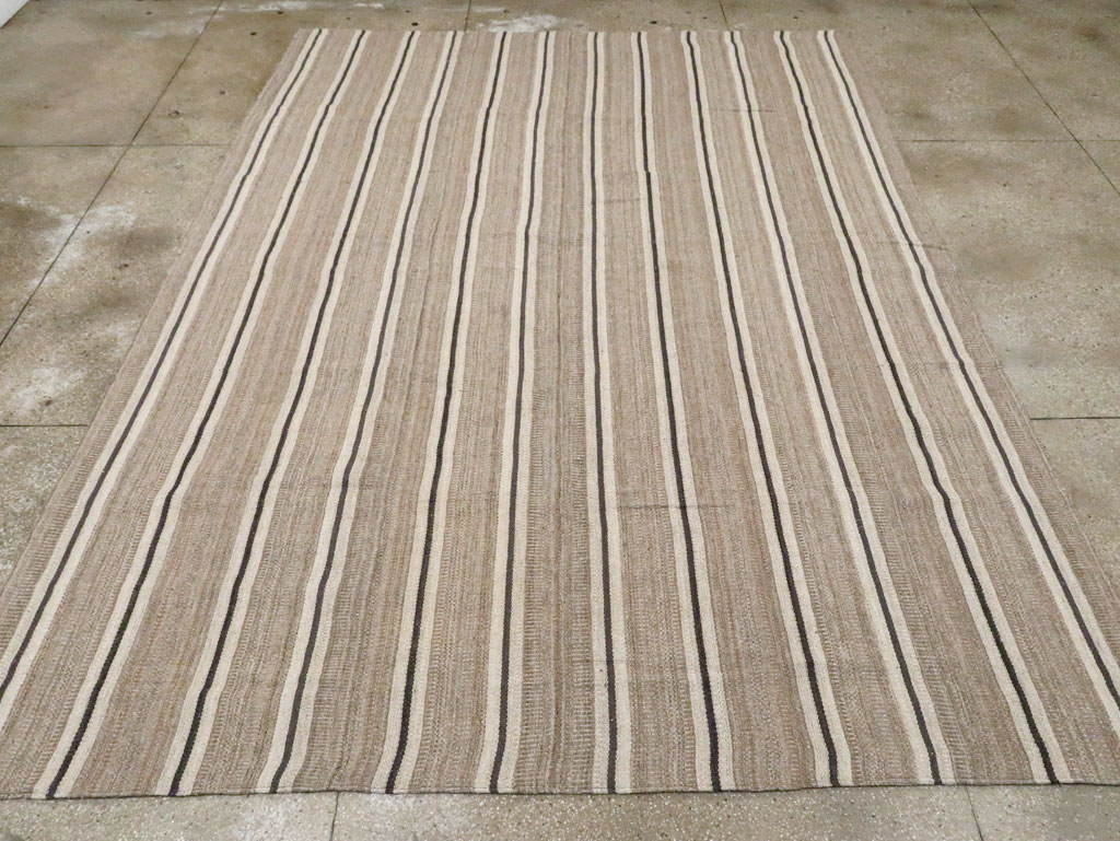 Modern Persian Flatweave Kilim Room Size Carpet, No.30025 - Gss