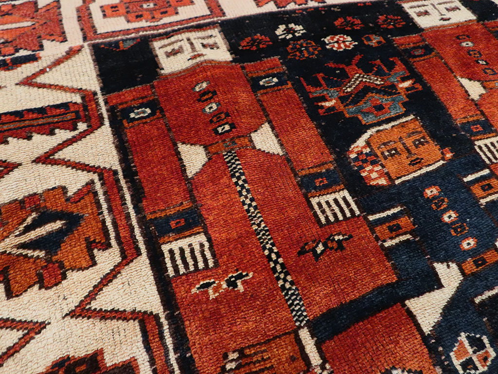 Vintage Persian Pictorial Bakhtiari Rug, No.30028 - Gss