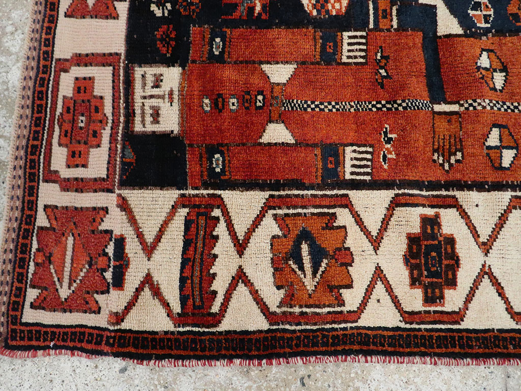 Vintage Persian Pictorial Bakhtiari Rug, No.30028 - Gss