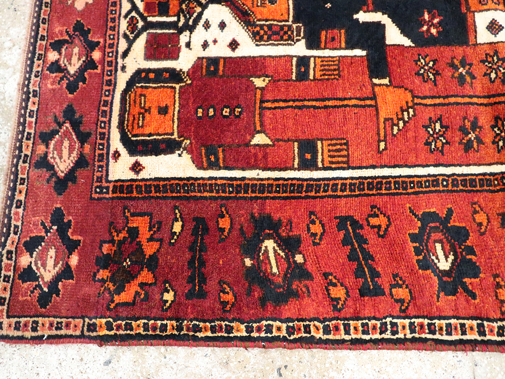 Vintage Persian Pictorial Bakhtiari Rug, No.30029 - Gss