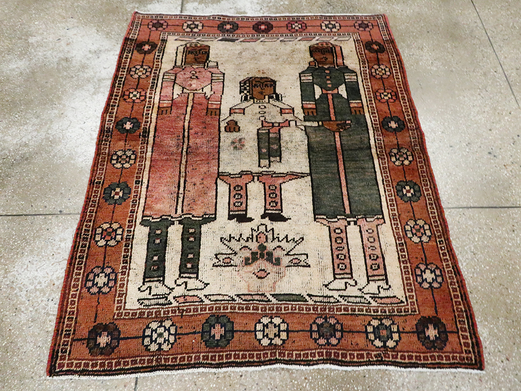 Vintage Persian Bakhtiari Pictorial Rug, No.30035 - Gss