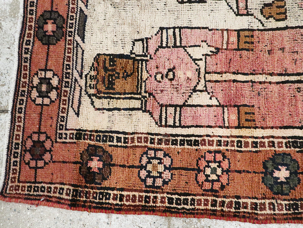 Vintage Persian Bakhtiari Pictorial Rug, No.30035 - Gss