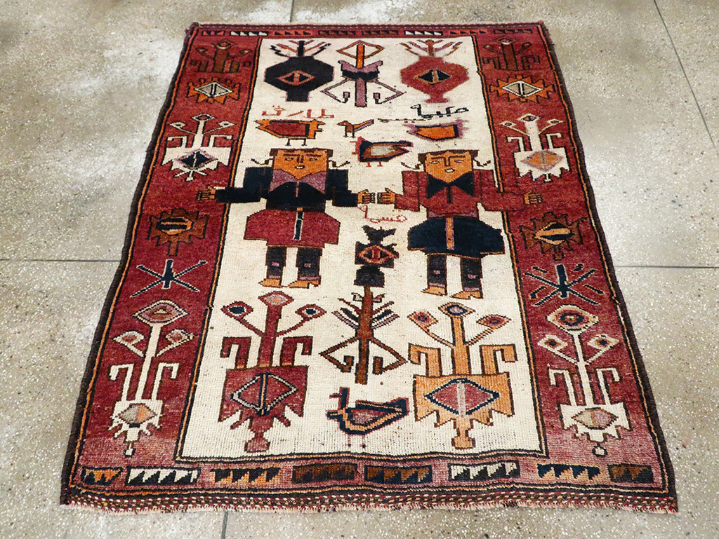 Vintage Persian Pictorial Bakhtiari Accent Rug, No.30036 - Gss
