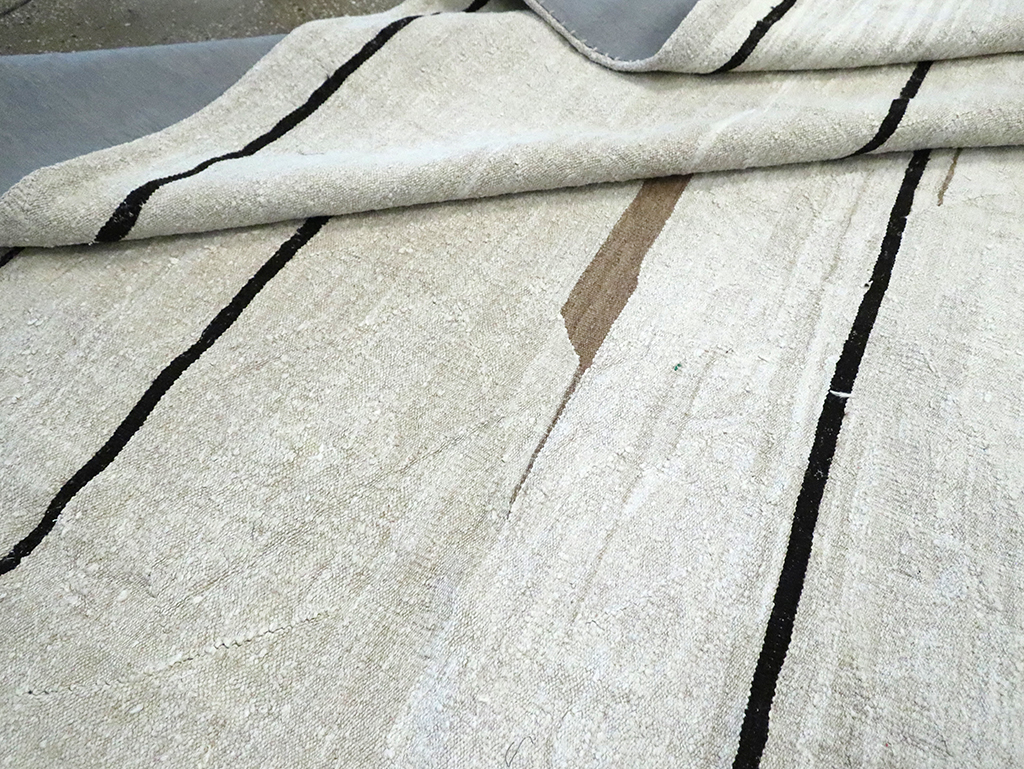 Contemporary Turkish Room Size Flatweave Kilim, No.30064 - Gss