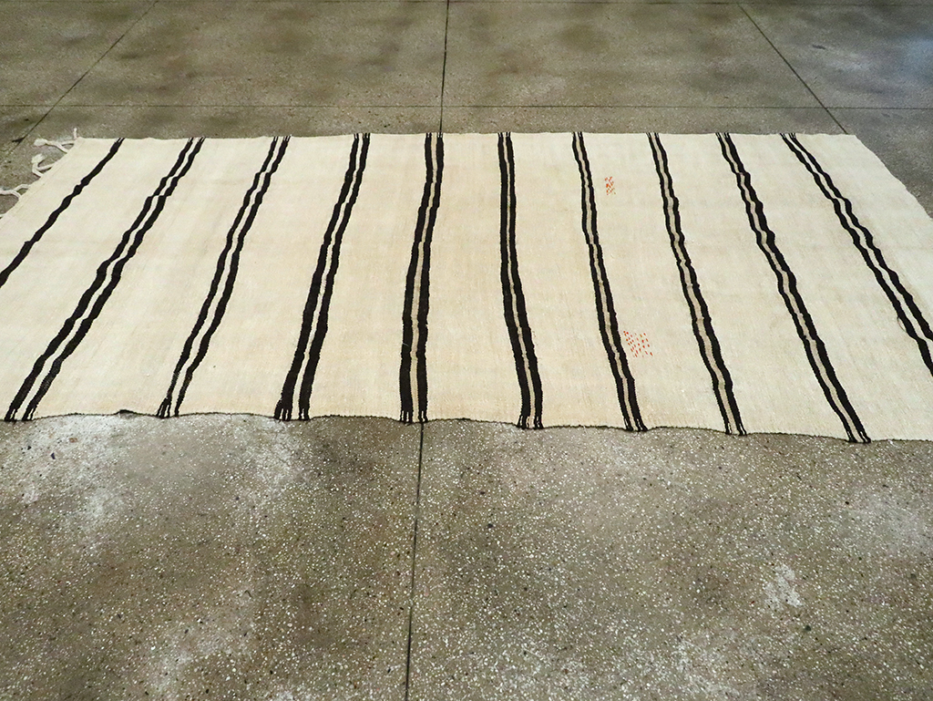 Mid-20th Century Turkish Gallery Size Flatweave, No.30081 - Gss